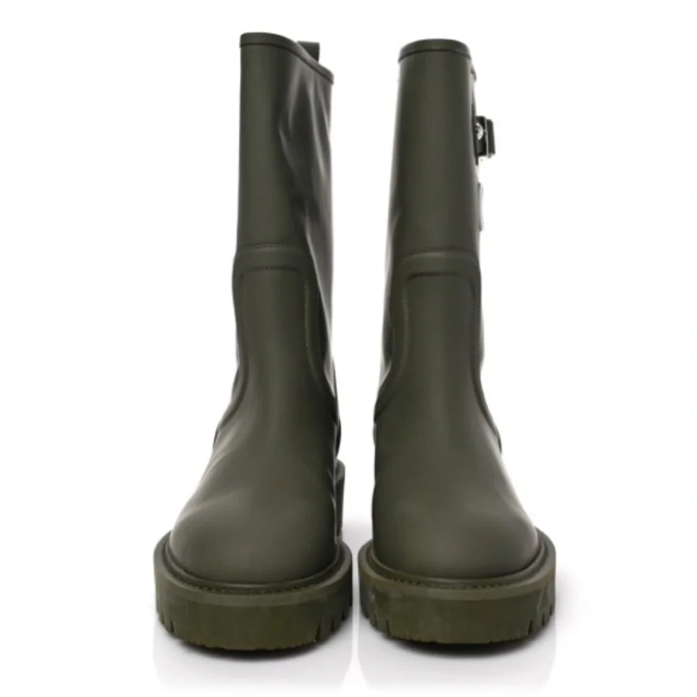 Louis Vuitton Rubber Calfskin Territory Flat Half Boots